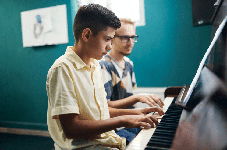 cours de musique à domicile activités extra-scolaires icm