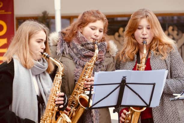 cours de saxophone à domicile pour noël institut de culture musicale